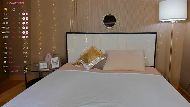 Snapshot of bellatip chatting on October 13, 12:43 am bellatip online show from October 13, 12:43 am