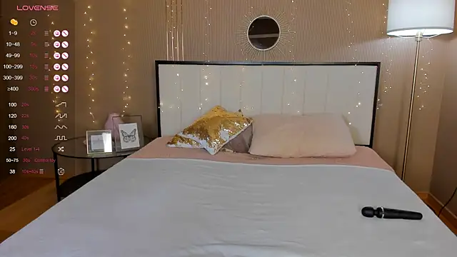 Snapshot of bellatip chatting on October 17, 12:47 am bellatip online show from October 17, 12:47 am