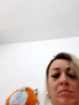 Snapshot of Ruxy42ETT chatting on March 16, 8:10 am Ruxy42ETT online show from March 16, 8:10 am