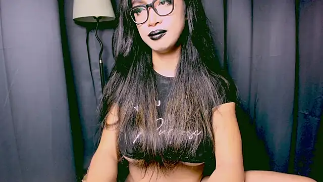 XXsexylongcockXX online show from December 4, 2:09 am