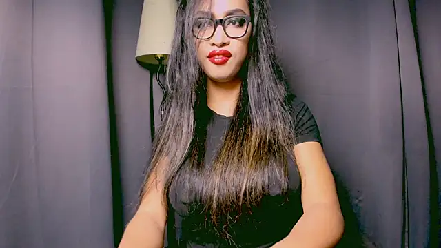 XXsexylongcockXX online show from December 11, 9:12 pm