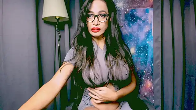 XXsexylongcockXX online show from December 19, 6:34 pm