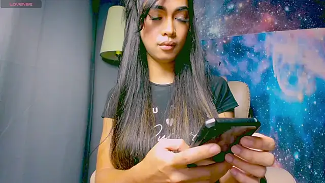 XXsexylongcockXX online show from January 29, 11:35 pm