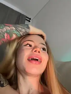 curchez  online show from January 31, 10:52 pm