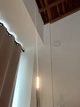 curchez  online show from January 5, 7:50 pm