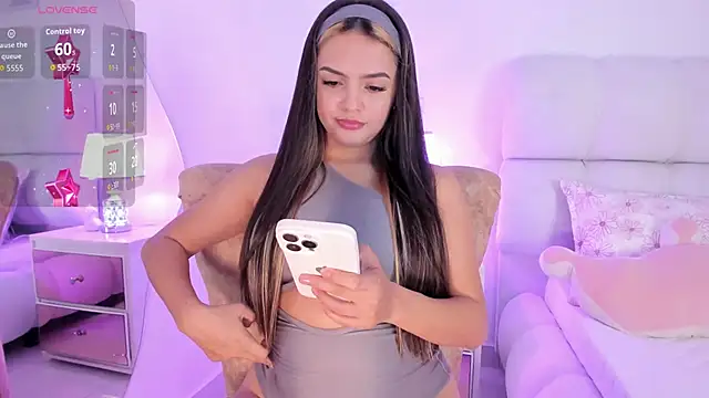 zoemina xd online show from December 2, 2:01 pm