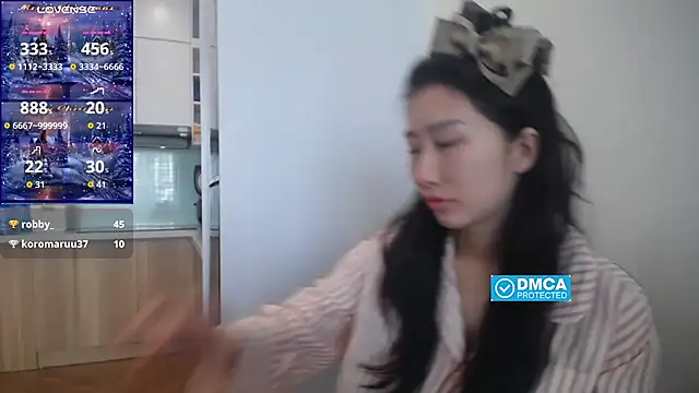 Snapshot of Asiagirll chatting on November 24, 3:39 am Asiagirll online show from November 24, 3:39 am