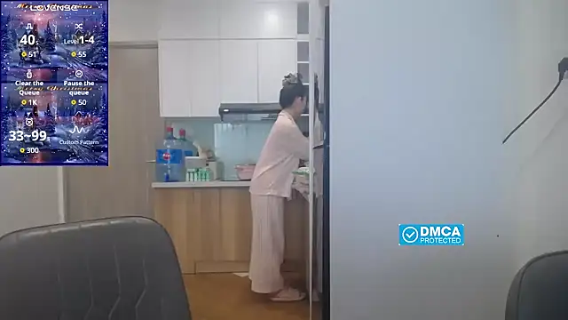 Asiagirll online show from February 13, 1:34 am