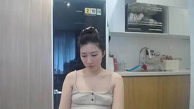 Asiagirll online show from May 23, 3:34 am