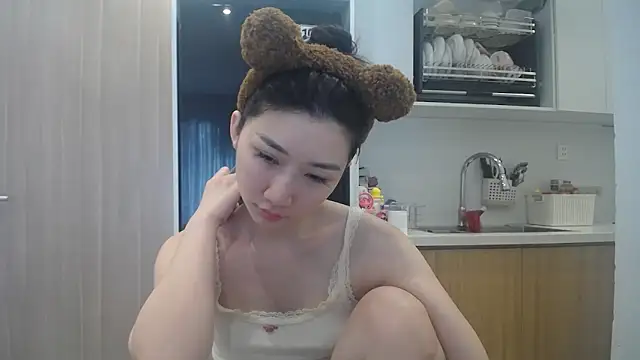 Asiagirll online show from June 5, 1:23 am