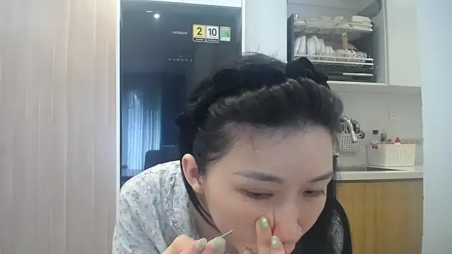 Asiagirll online show from July 20, 4:38 am