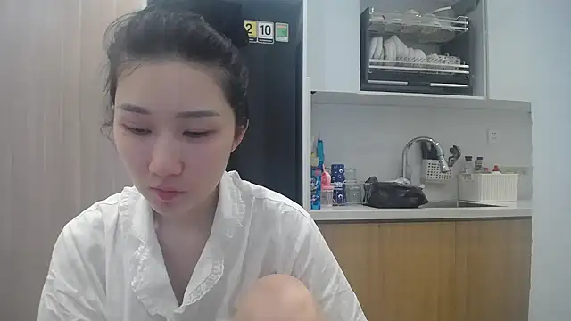 Asiagirll online show from July 25, 1:15 am