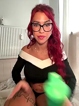 Pia July  online show from December 16, 2:00 pm