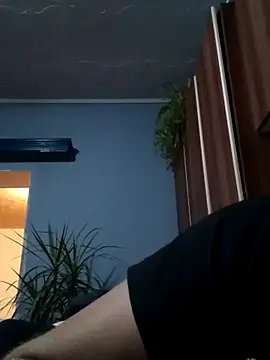 Rolandxxxr online show from January 5, 2:19 pm