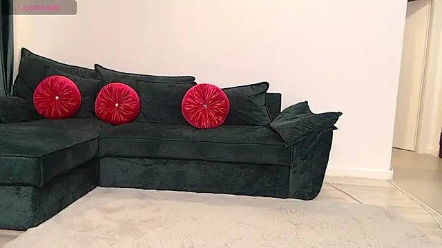 natasha-bigas online show from April 17, 8:23 pm