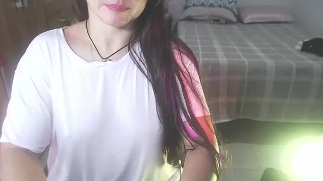 Snapshot of solamatista11 chatting on May 4, 4:47 pm solamatista11 online show from May 4, 4:47 pm