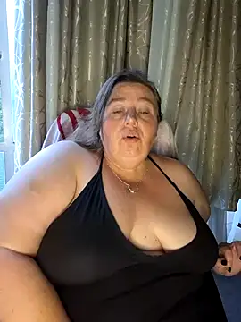 Snapshot of Iceprincess2bad4u chatting on January 1, 4:50 pm Iceprincess2bad4u online show from January 1, 4:50 pm