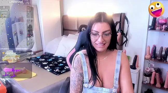 Snapshot of janette_rider chatting on February 16, 6:21 am janette rider online show from February 16, 6:21 am