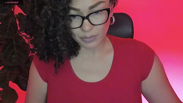 loving mia online show from January 5, 12:20 am