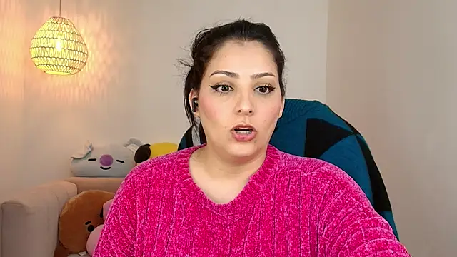 Snapshot of YummyAnna_ chatting on September 23, 8:23 pm YummyAnna online show from September 23, 8:23 pm