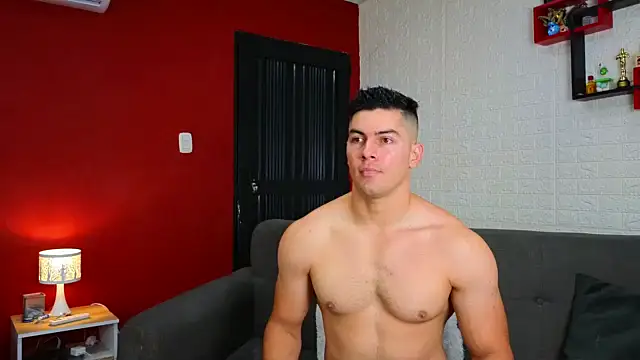 Snapshot of FelipeAndMarcello3 chatting on January 15, 4:21 pm FelipeAndMarcello3 online show from January 15, 4:21 pm