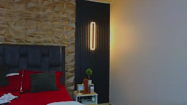 Snapshot of FelipeAndMarcello3 chatting on March 13, 10:21 pm FelipeAndMarcello3 online show from March 13, 10:21 pm