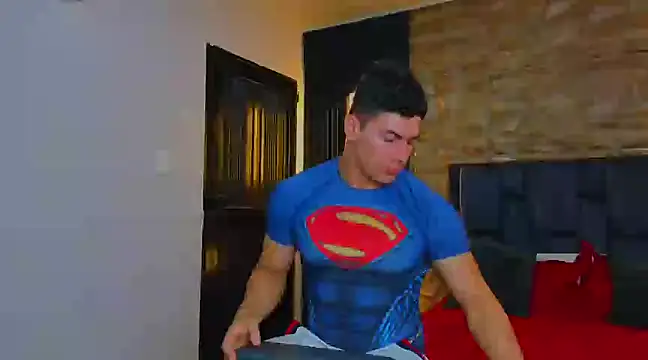 Snapshot of FelipeAndMarcello3 chatting on March 17, 11:21 pm FelipeAndMarcello3 online show from March 17, 11:21 pm