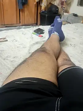 LargishSexiness online show from December 21, 9:11 pm