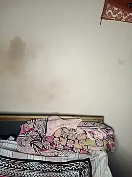 Sweet-Berry online show from February 21, 6:59 pm