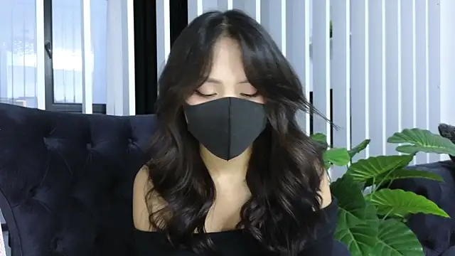 TammiLou online show from January 17, 4:28 am