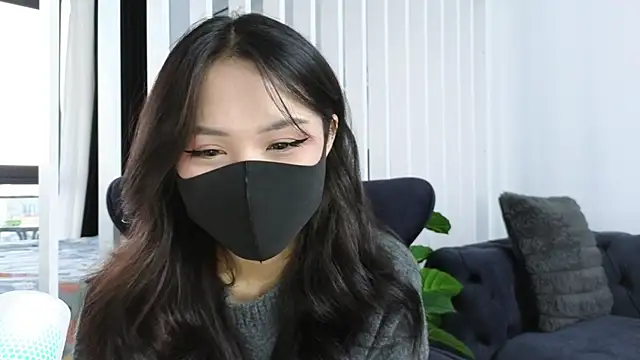 TammiLou online show from January 29, 4:26 am