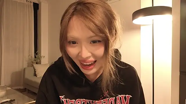 TammiLou online show from January 7, 6:32 pm