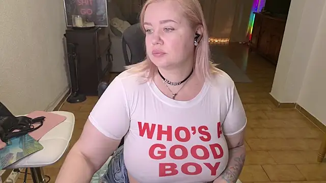 MargotGrey online show from March 9, 9:02 am