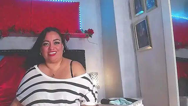 -helen online show from December 4, 2:31 am