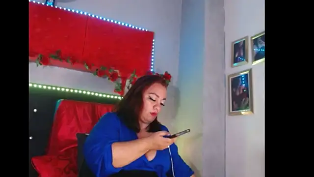 -helen online show from January 21, 8:32 pm