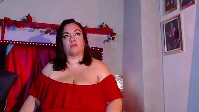 -helen online show from February 15, 9:16 am