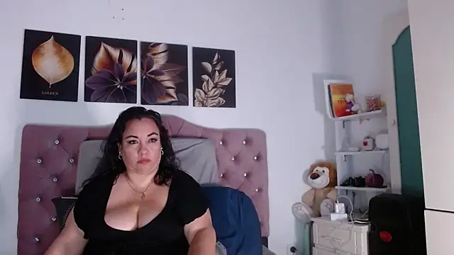 -helen online show from October 1, 6:30 am