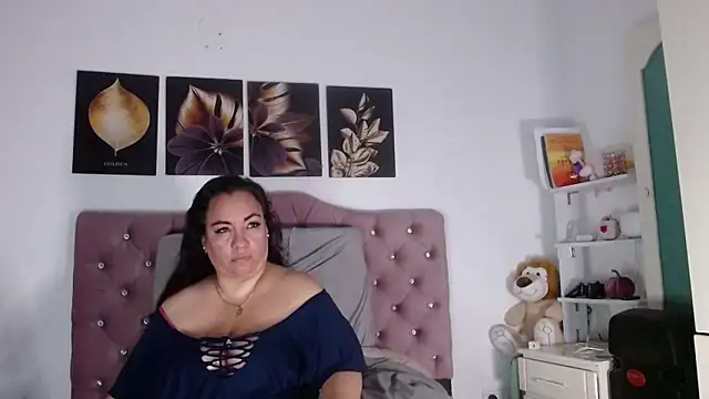 -helen online show from October 13, 7:52 am