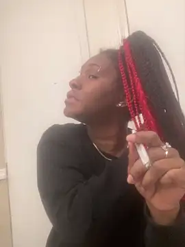 Snapshot of Foreignthababyy chatting on March 6, 12:12 pm Foreignthababyy online show from March 6, 12:12 pm