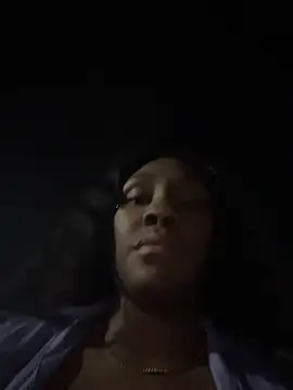 Foreignthababyy online show from May 5, 4:42 am