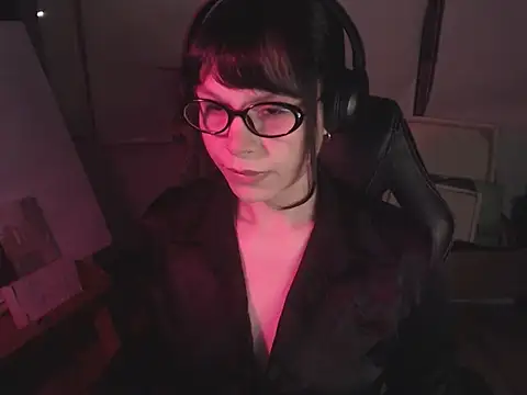 alien  show online show from April 1, 3:40 am