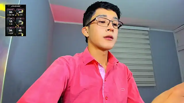 tom Howard online show from December 3, 12:51 am