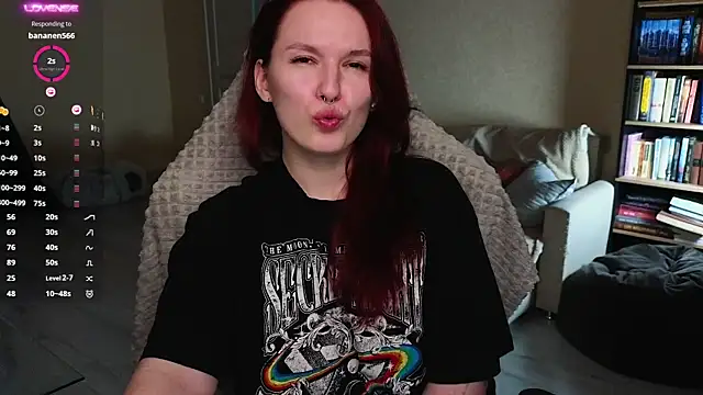 Val lava online show from March 29, 8:20 pm