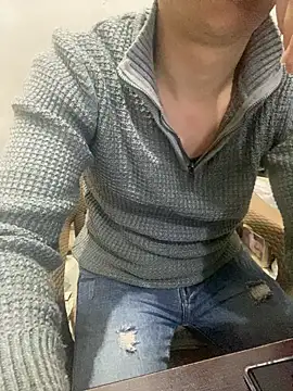 Egyptian-HugeDick online show from April 19, 10:23 pm