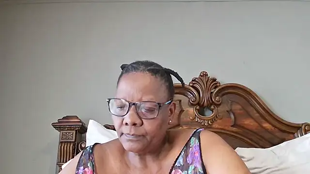 SEXYBOOBSNASS online show from January 28, 7:32 am