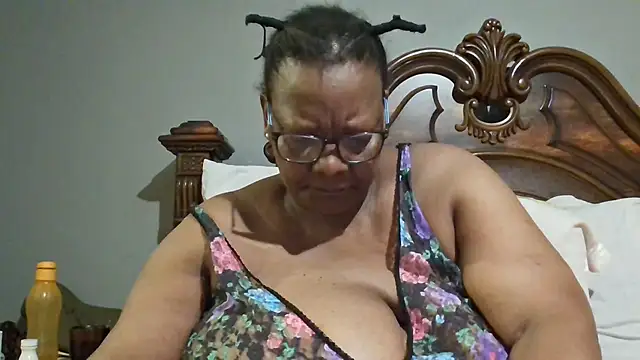 SEXYBOOBSNASS online show from February 1, 3:19 am