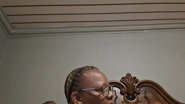 SEXYBOOBSNASS online show from February 8, 7:59 pm