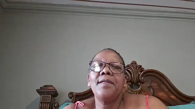 SEXYBOOBSNASS online show from February 11, 12:37 pm