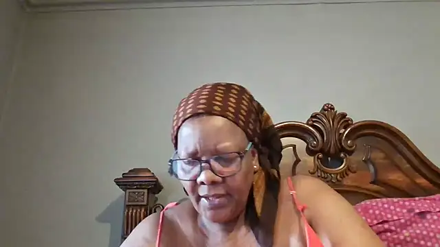 SEXYBOOBSNASS online show from March 15, 1:29 pm