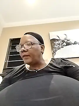 SEXYBOOBSNASS online show from September 17, 8:43 pm